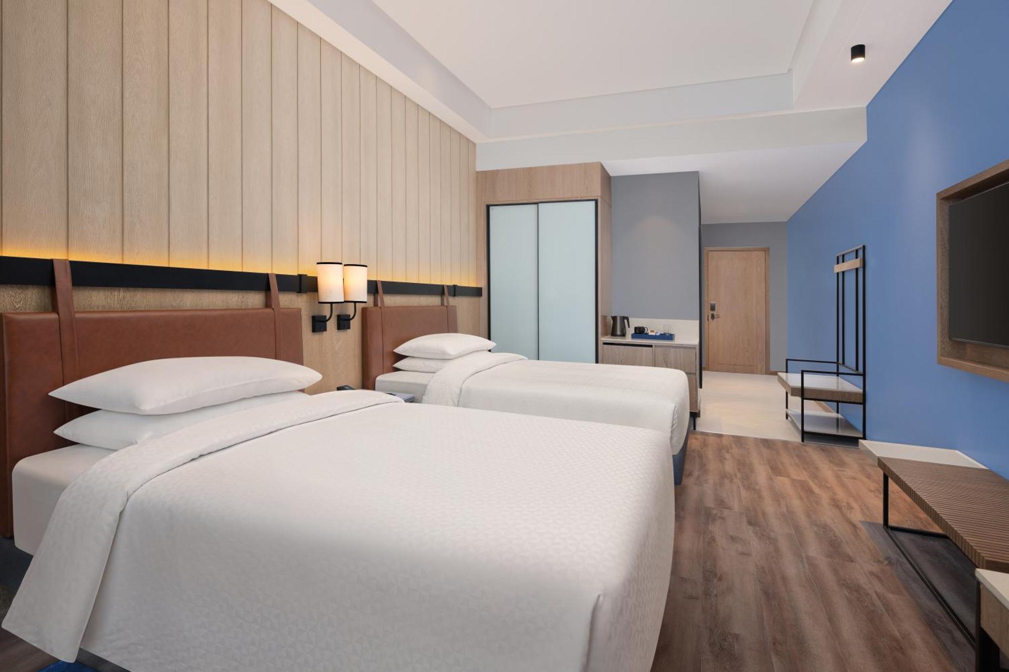 Four Points By Sheraton Nashik Bagian luar foto