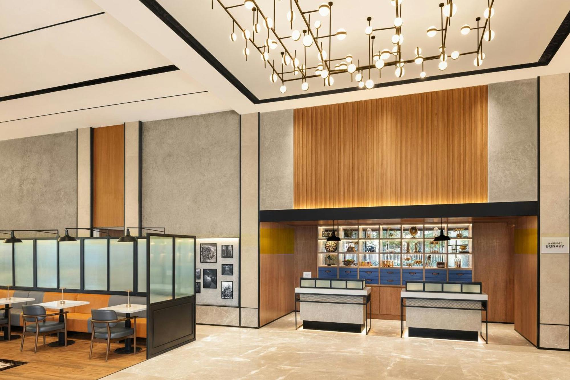Four Points By Sheraton Nashik Bagian luar foto
